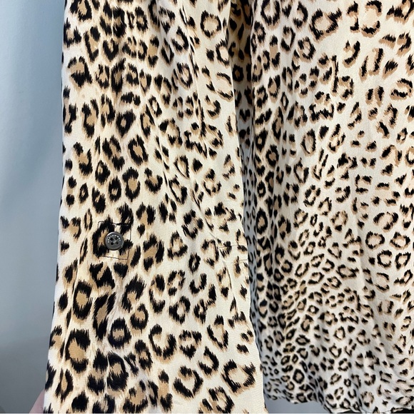 Equipment Cheetah Silk Blouse - Picture 6 of 13
